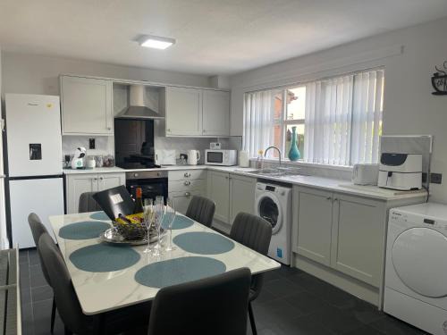 Belfast City Centre Casa | Belfast Grand Central Living 5 Minutes Walk From Grand Central Station