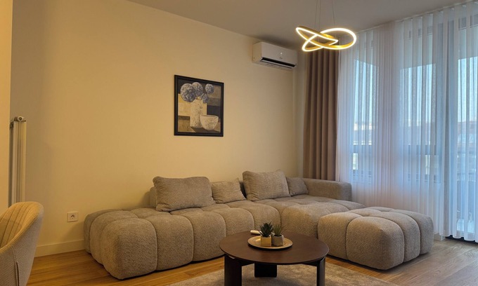 Savski Venac Apartamento | Belgrade Waterfront - Designer One-Bedroom Apartment with Breakfast and Parking.