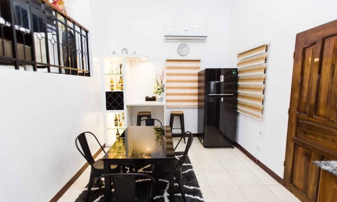 Talisay Casa | Bella Casa by J&J ( Vacation Home )