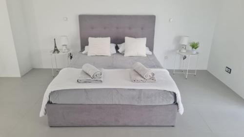 Angra do Heroismo Apartamento | Bella Casa - Suite