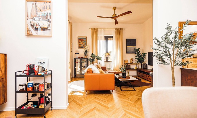 Po' Bandino Apartamento | Bella Casa Toscana, a contemporary designed penthouse apartment in Tuscany.