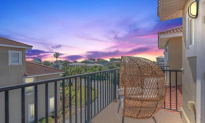 Sunnyside Casa | Bella Costa 160- Sandy Feet Retreat
