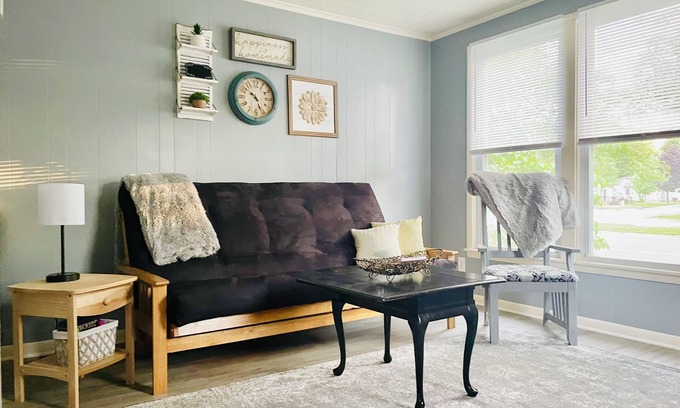 Charlevoix Casa | Bella on Bridge