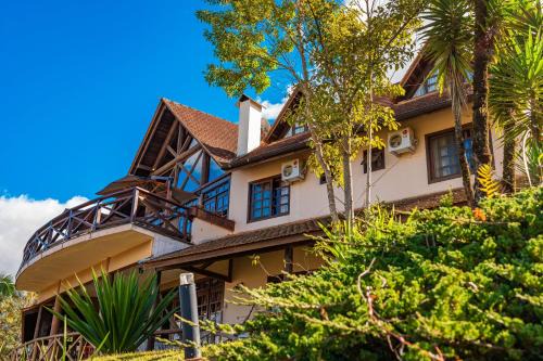 Doutor Pedrinho Casa | Bella Pousada