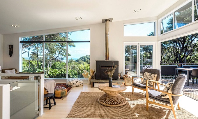 Omiha Casa | Bella Vista Bliss - Our Island