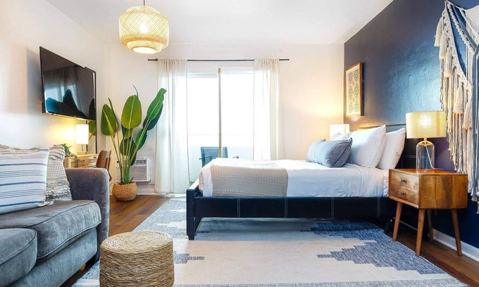 North Bay Village Apartamento | Bella Vista, Marina Views on the Bay, Cozy