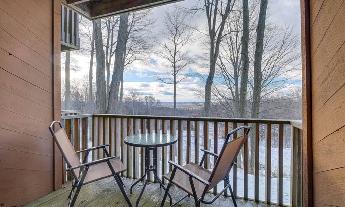 Bellaire Apartamento | Bellaire Vacation Rental - Ski Shuttle Access!