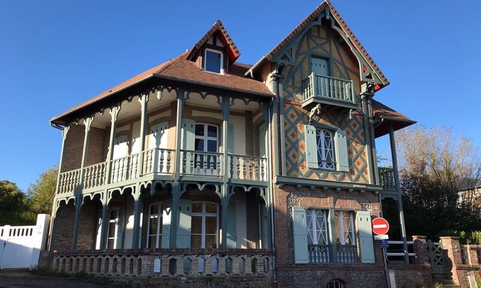 Villers-sur-Mer Casa | Belle Epoque casa con vistas al mar, a 200 m de la playa y del jardín / Deauville