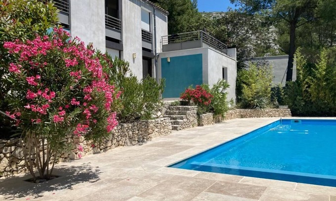 Gemenos Casa | Belle Maison EN Provence