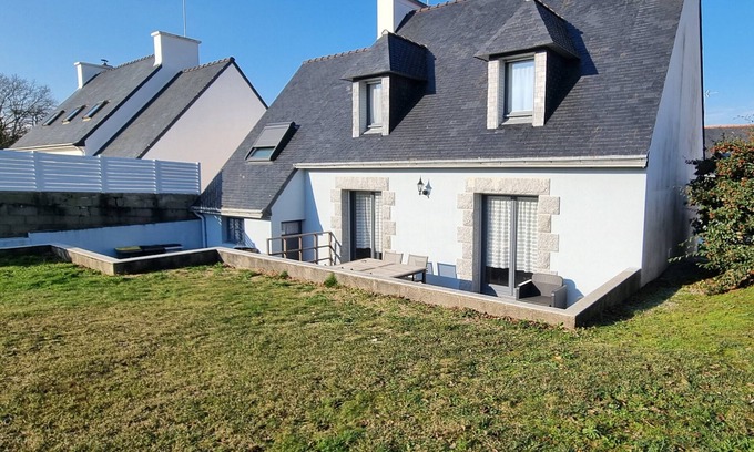 Nevez Casa | Belle Maison Lumineuse Avec Jardin Clos au Centre de Nevez - 500m des Commerces