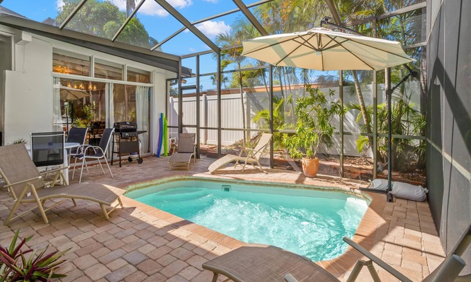 Belle Vista Casa | Belle Vista Beach House | Monthly Property + Hot Tub & Fire Pit!