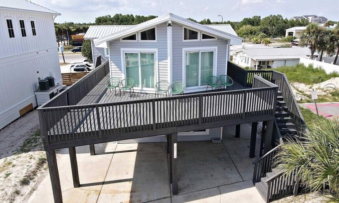 Orange Beach Casa | Belle Vista Top Charming 2 bedroom beach cottage in Orange Beach Alabama by Prickett Properties