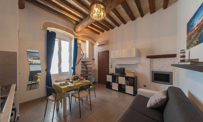 Trani Casa | Belleville Holiday Home - a tiro de piedra de la Catedral