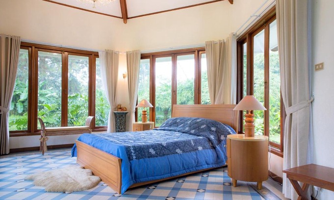 Megamendung Villa | Bellevue Resort Villa Jeumpa