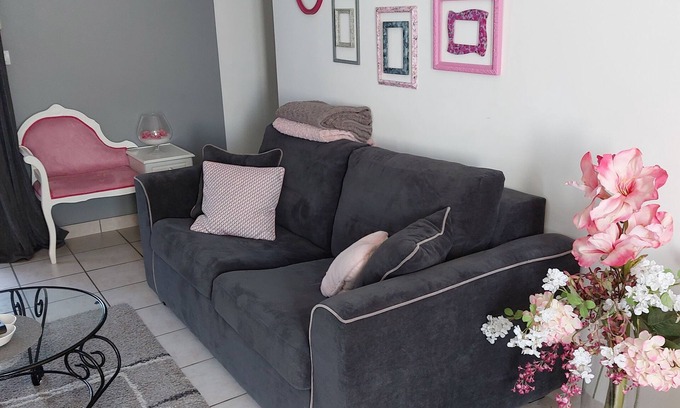 Saint-Romain-de-Jalionas Apartamento | BELLOGIA APARTMENT 3km from the medieval town of Crémieu