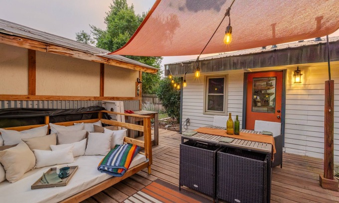 Fort Collins Otro | Bellvue Hideaway: Adventure & Calm Near Fort Collins!