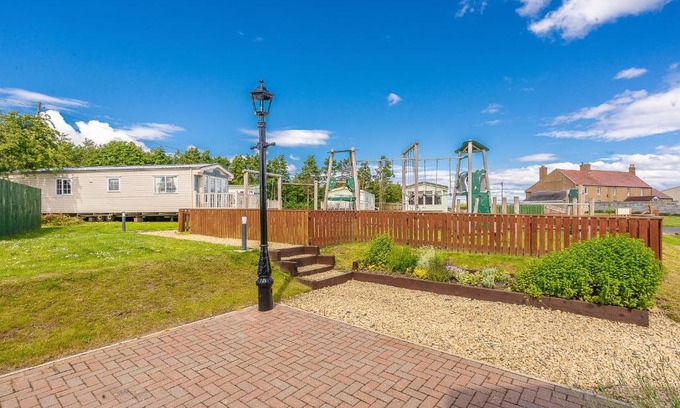 Berwick-upon-Tweed Otro | Belmont Boutique Holidays
