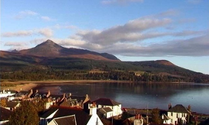 Brodick Cama Y Desayuno | Belvedere