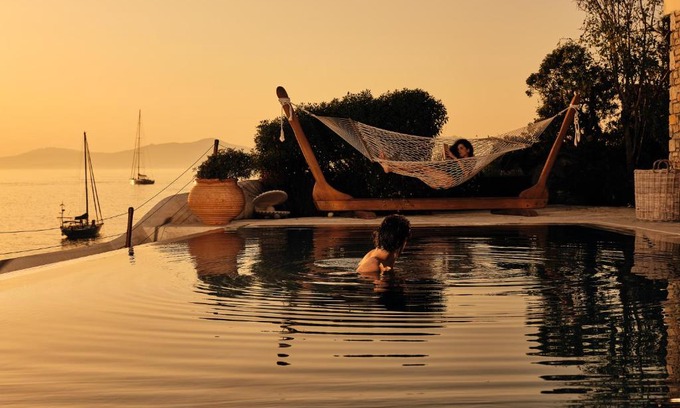 Mykonos Hotel | Belvedere Mykonos - Waterfront Villa & Suites - The Leading Hotels of the World