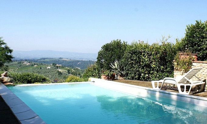Magliano Casa | Atractivo apartamento en torre antigua del año 1000, en la región de Chianti