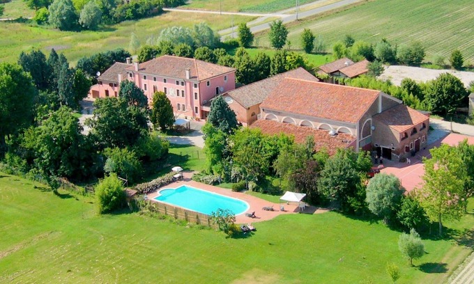Pontecchio Polesine Otro | Apartamento en finca rural en Pontecchio Polesine con piscina comunitaria