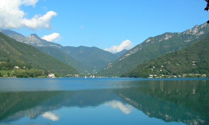Locca Apartamento | Ideal apartamento en Locca, Italia cerca de la zona de esquí con parking