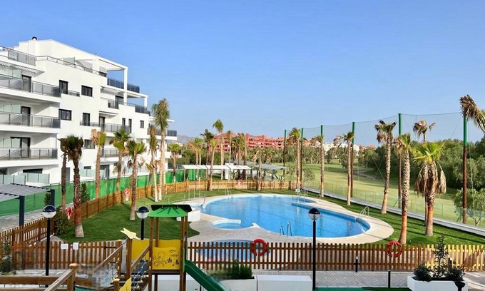Motril Apartamento | Exuberante piso con gimnasio en Motril Playa