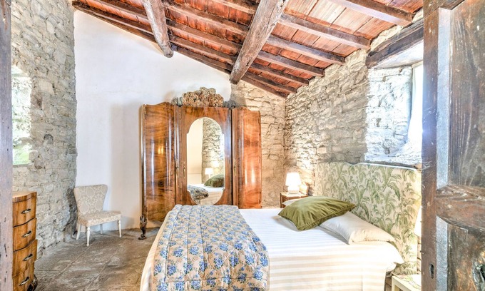 San Godenzo Casa | Acogedor apartamento en San Godenzo con piscina