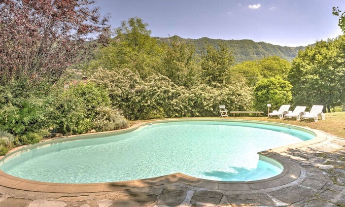 San Godenzo Casa | Casa de vacaciones aislada en San Godenzo con piscina