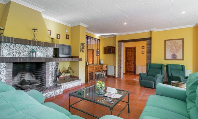 Herrera de Alcantara Casa | Acogedora casa de vacaciones con terraza