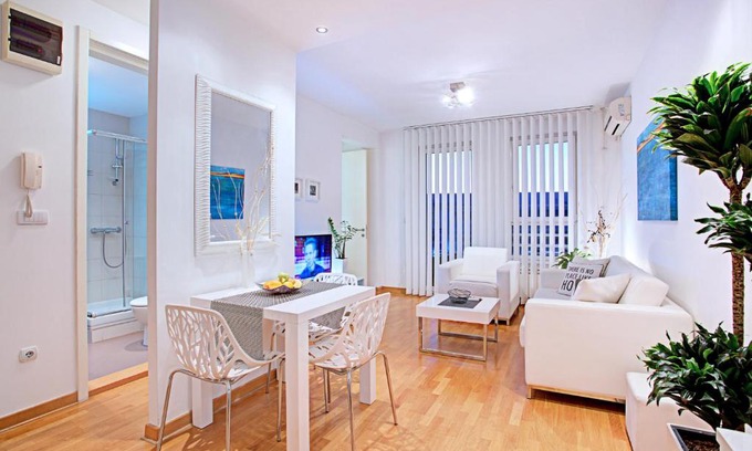 Novi Beograd Apartamento | Belville Luxury Apartment