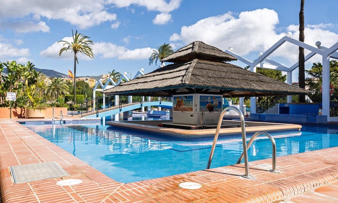 Benalmadena Costa Apartamento | Benalbeach Cozy by Alfresco Stays