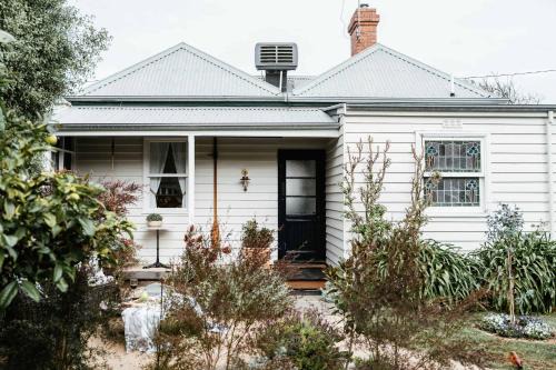 Queenscliff Casa | Benambra Cottage c1860