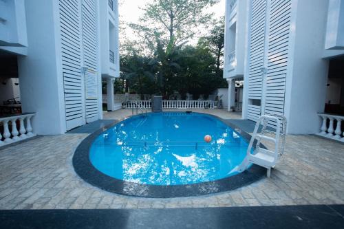Lonavala Casa | Bendre's Holiday Home & Lawns-Karla