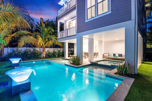 Bradenton Beach Casa | Bennys Bungalow - 2213
