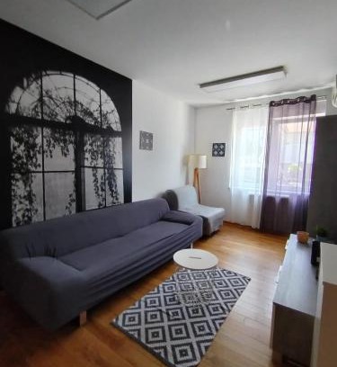Zemun Apartamento | Benvenuti HONEY