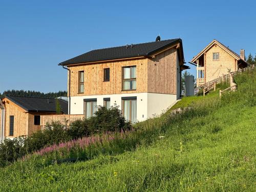 Bad Sankt Leonhard im Lavanttal Apartamento | Berglisl - direkt an der Schipiste! Neue Ferienwohnung mit Sauna