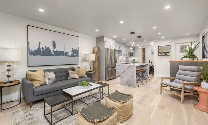 Midtown Sacramento Apartamento | Bespoke 1 Bedroom - Private Patio & Fire Pit