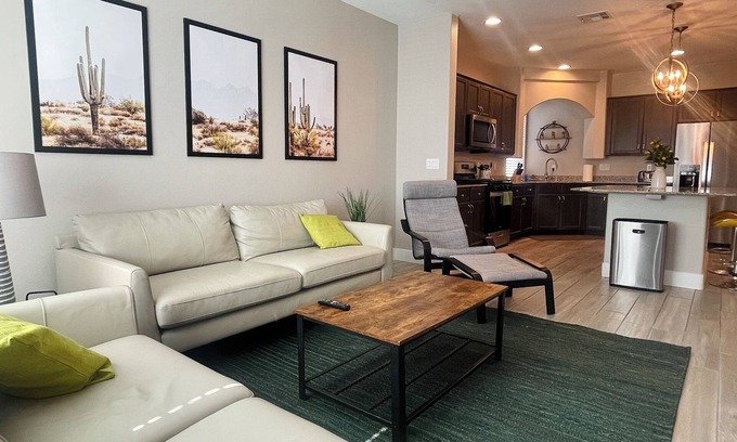 Enterprise Casa | Best 3-Story Home in Vegas - 9mins to Everything!