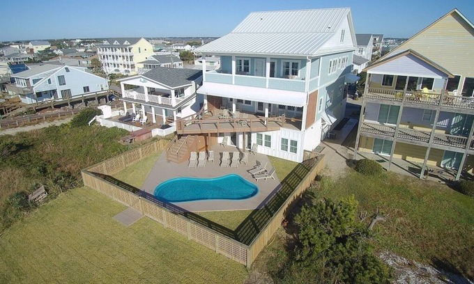 Atlantic Beach Casa | Best all suite oceanfront home on Atlantic Beach