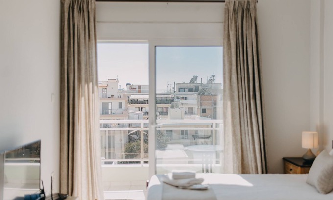 Patras Apartamento | Best House Town View Apartment