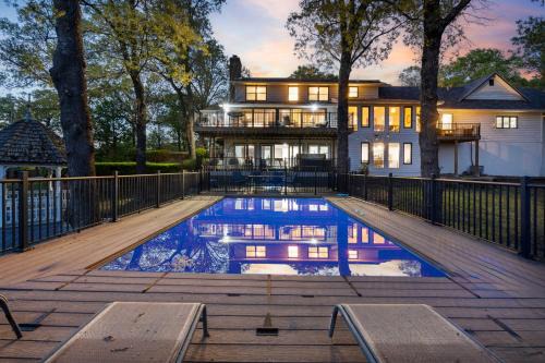 Table Rock Casa | Best Lake Tablerock Views, Private Outdoor Pool, Karaoke/Games-2 Kitchens! Secluded on a few acres!