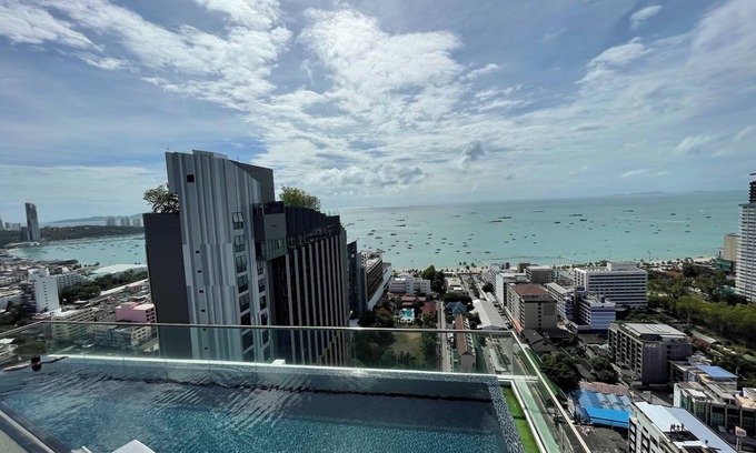 Pattaya Bay Apartamento | Best Location Central Pattaya - Nightlife, Beach, Sea- Guest Friendly