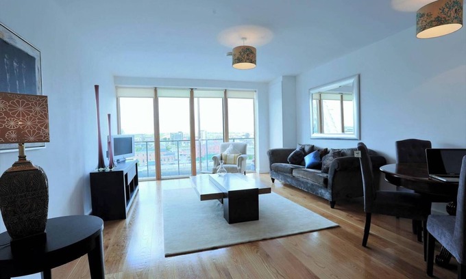 Grand Canal Dock Apartamento | Best Location Luxury Penthouse style Apt.
