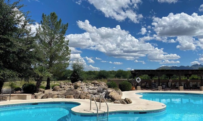 Tumacacori Casa | Best Nest for Walking, Swimming & Birding. Pet friendly, no pet fee!