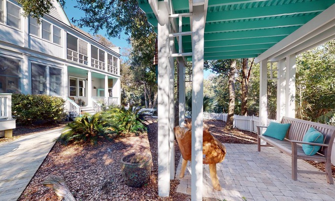 Cape Fear Station Casa | BEST OF BOTH WORLDS: Beach AND Maritime Forest