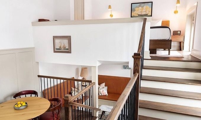 Wilmington Historic District Apartamento | Best Place to Stay in Wilmington! Pets Allowed, Pool, Near Burgwin-Wright House