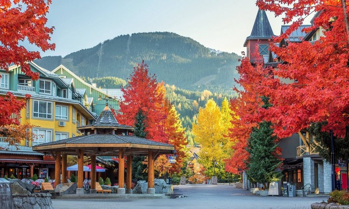 Upper Village Condominio | The Suite Life Original | A/C+Pool+HotTub+SkiOut | Couples Escape | The Aspens