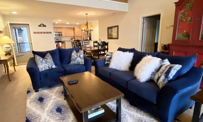 Sugar Mountain Condominio | Best View on Sugar! 2B Luxury Condo w/ AC