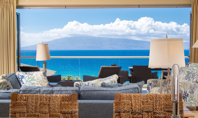 Lahaina Condominio | HK's Finest ~ LUXURY Vista al mar PENTHOUSE DE 3 DORMITORIOS CON BARBACOA PRIVADA ~ SUITE 1025 K ~
